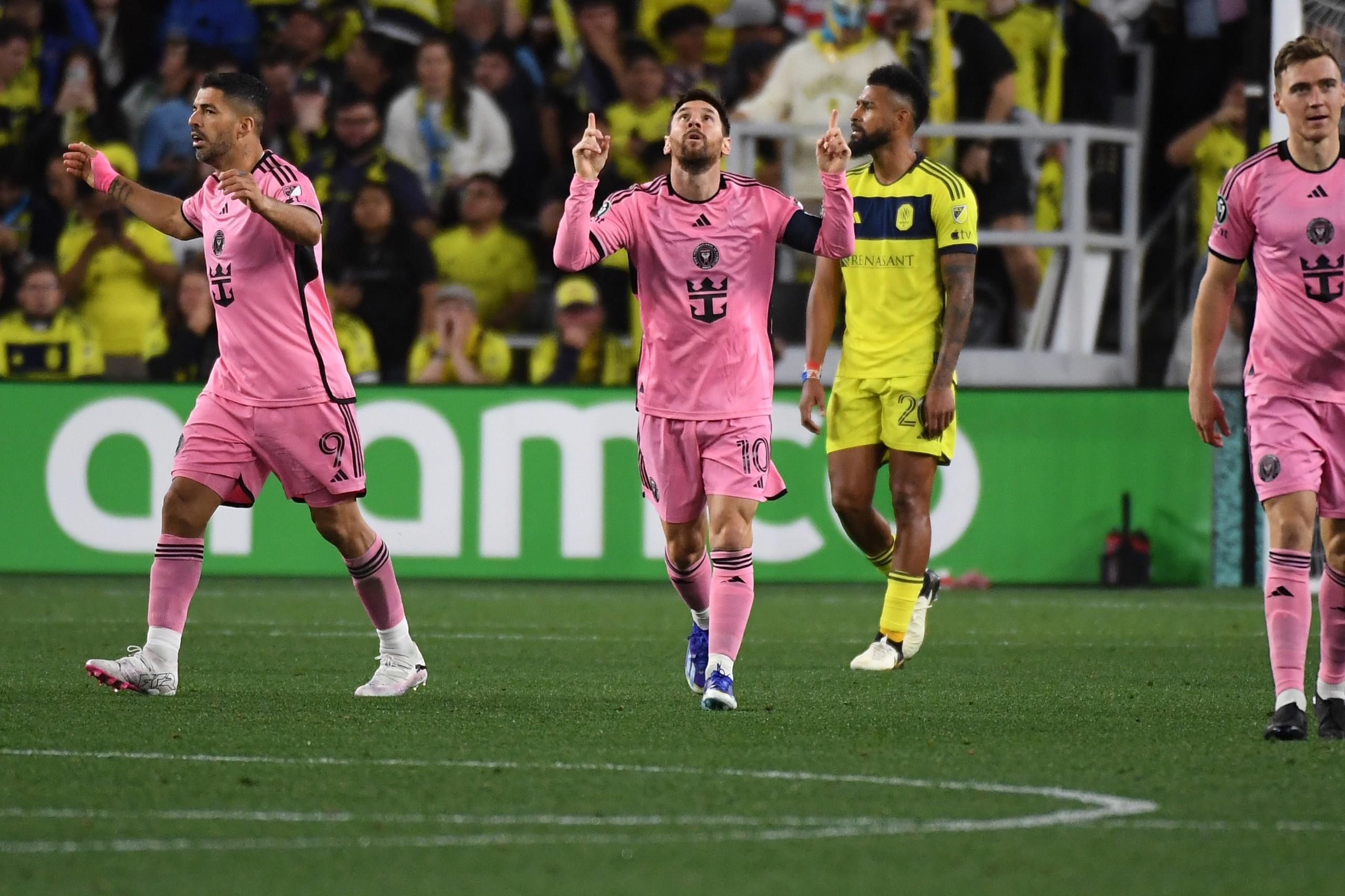 九游-篮网不断突破！，梅西连续二十场比赛得分超过反败为胜全场沸腾不已的简单介绍-九游