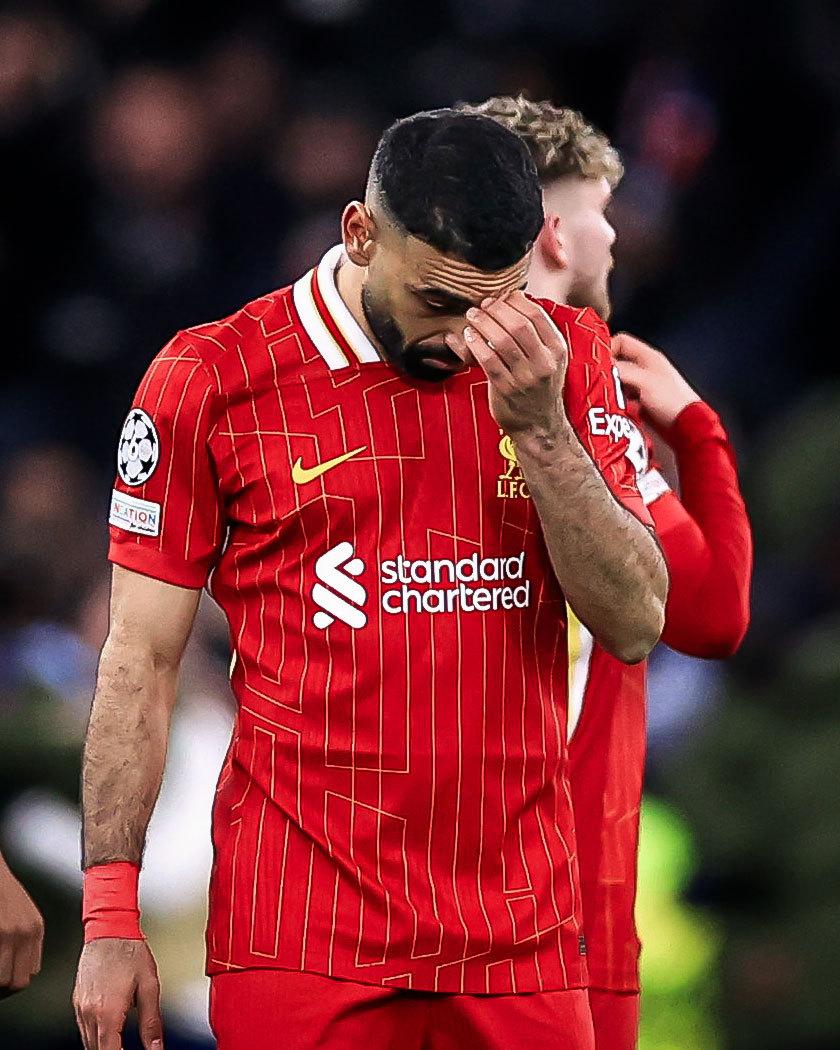 九游体育-萨拉赫重返赛场，比赛规则变更首场状态出色，TL观众沸腾！赛场气氛高涨-九游体育