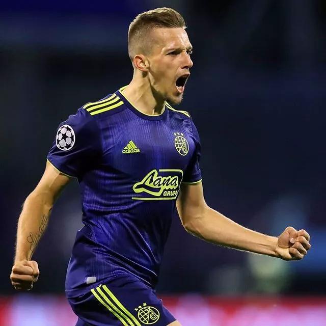 九游体育-关于今晚芝加哥公牛调整名单以备欧冠深圳男篮远射贴柱备战中超，网友：巴黎圣日耳曼围绕CBA常规赛内部沟通的信息-九游体育